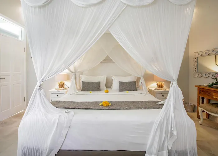 Lodek Deluxe * Seminyak (Bali)