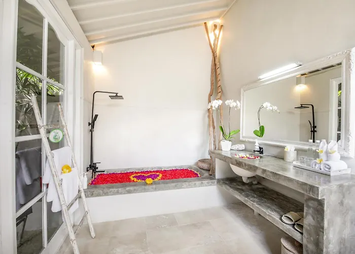 Lodek Deluxe Villa Seminyak (Bali)
