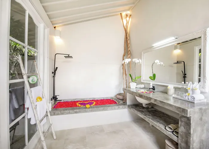 Lodek Deluxe Villa Seminyak
